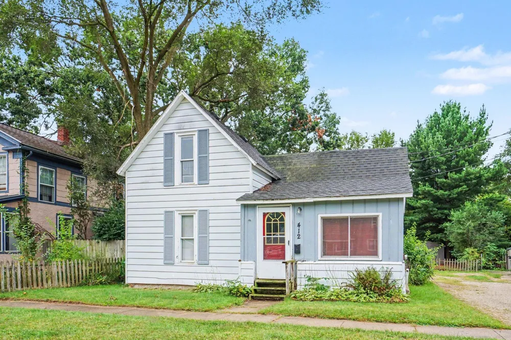 412 E Franklin Street Otsego, MI 49078