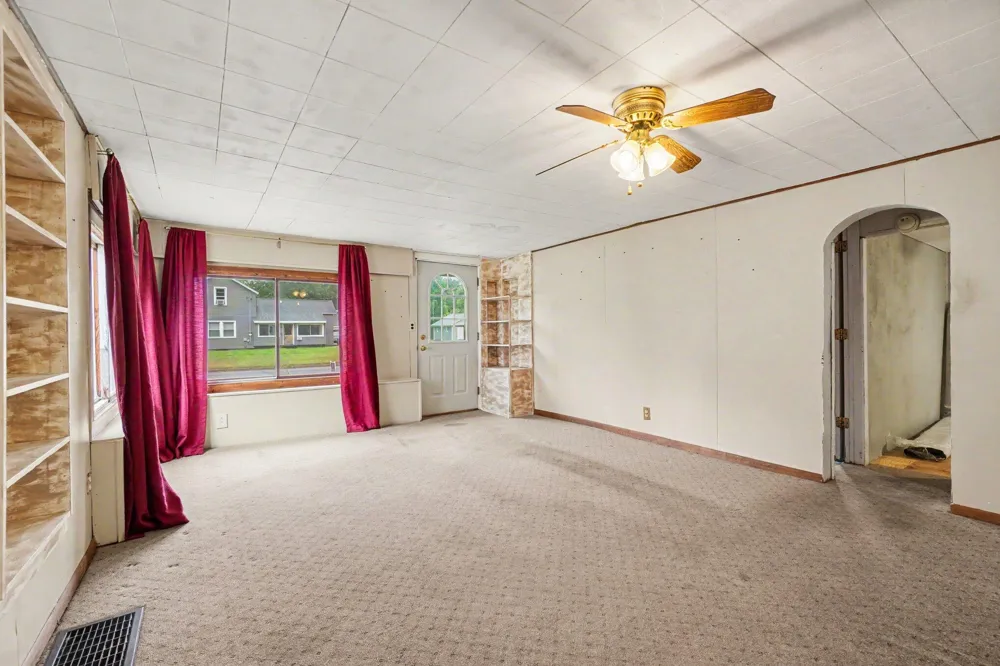 412 E Franklin Street Otsego, MI 49078