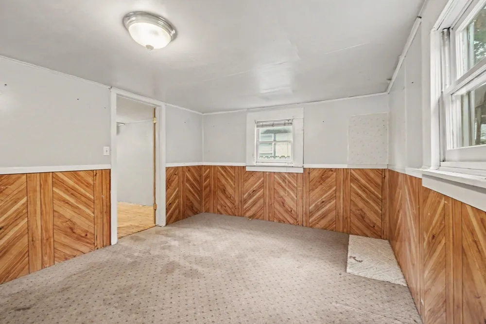 412 E Franklin Street Otsego, MI 49078