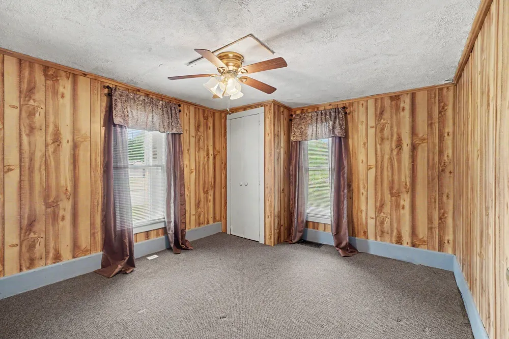 412 E Franklin Street Otsego, MI 49078