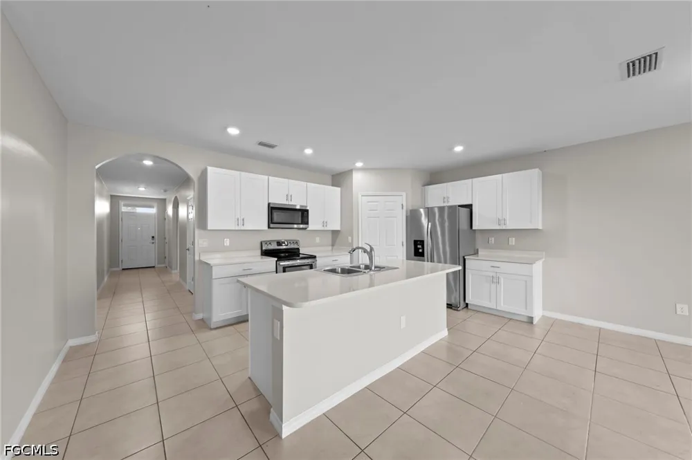SW 29th Avenue Cape Coral, FL 33991