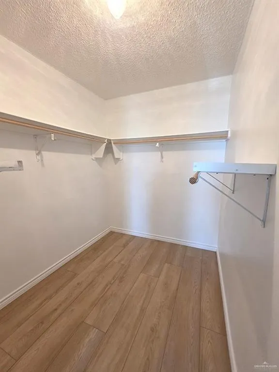 3217 Queens Avenue McAllen, TX 78504