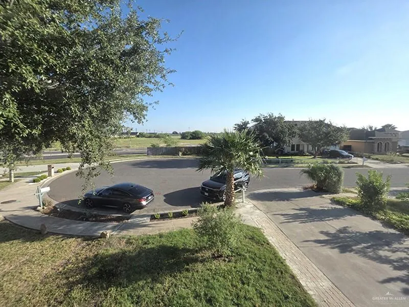 3217 Queens Avenue McAllen, TX 78504