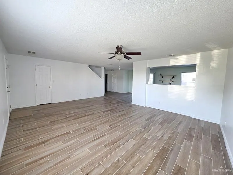 3217 Queens Avenue McAllen, TX 78504