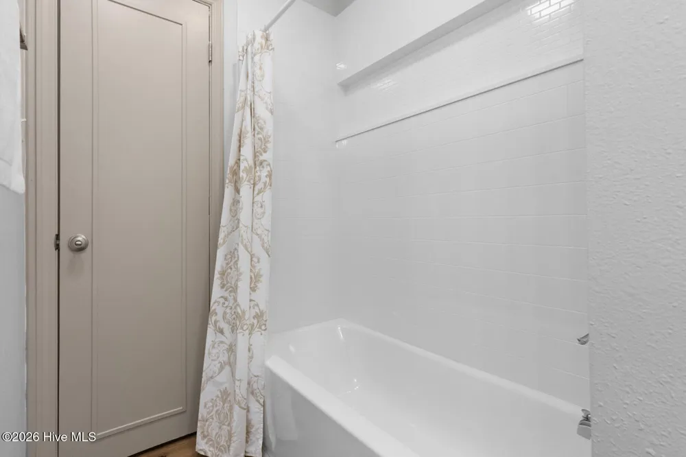 209 Diane Drive Jacksonville, NC 28540