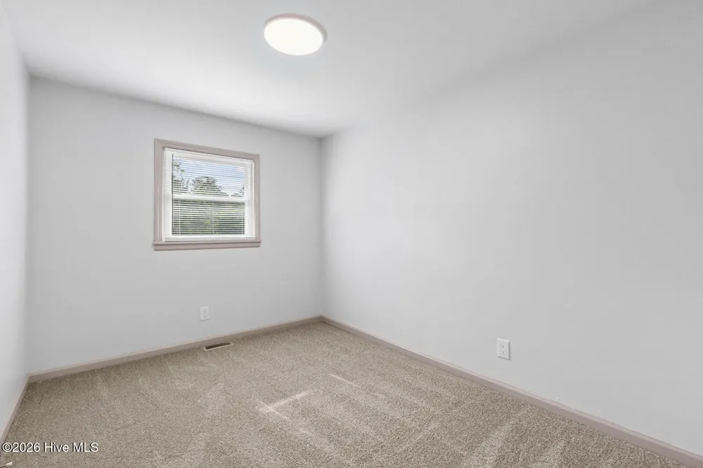 209 Diane Drive Jacksonville, NC 28540