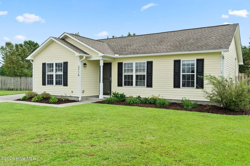 2716 Tarbert Court Wilmington, NC 28411