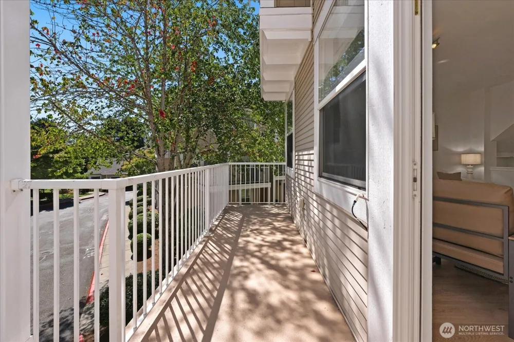 16347 119th Lane NE Bothell, WA 98011