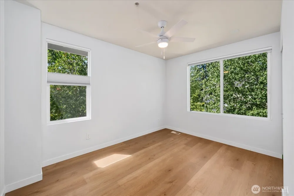 16347 119th Lane NE Bothell, WA 98011