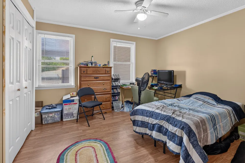 2385 Pulaski Hwy Fayetteville, TN 37334