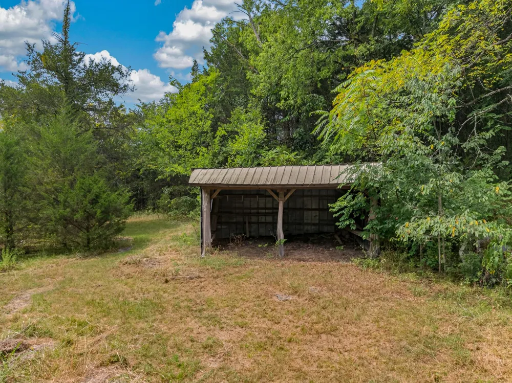 2385 Pulaski Hwy Fayetteville, TN 37334