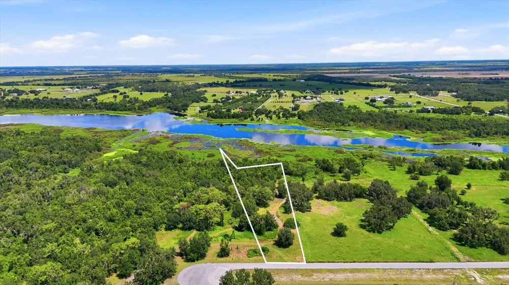 26125 39TH PL E BOULEVARD Myakka City, FL 34251
