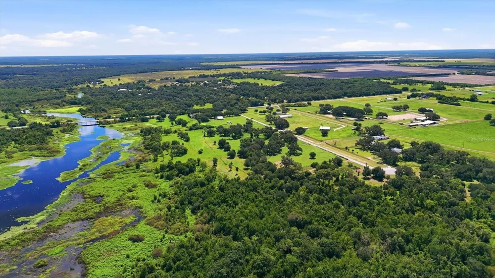 26125 39TH PL E BOULEVARD Myakka City, FL 34251