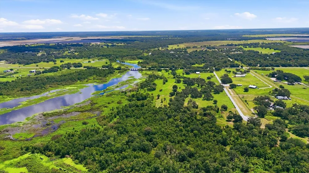 26125 39TH PL E BOULEVARD Myakka City, FL 34251