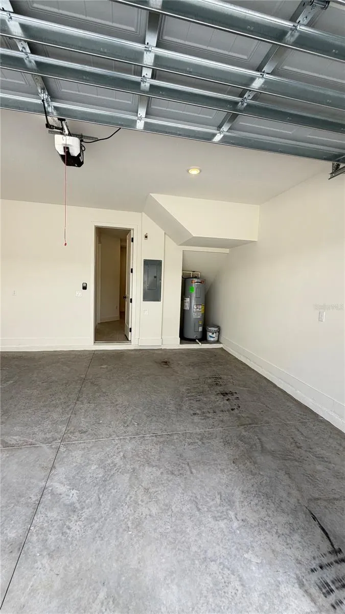 15045 GROVESIDE ROAD Winter Garden, FL 34787