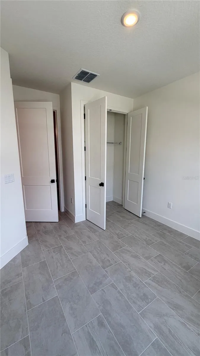 15045 GROVESIDE ROAD Winter Garden, FL 34787