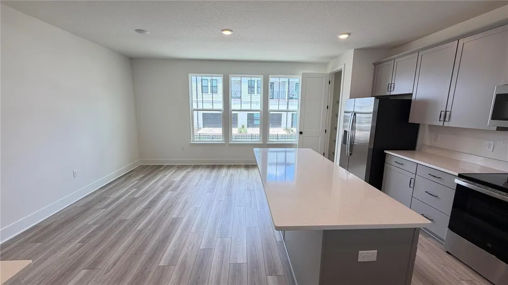 15045 GROVESIDE ROAD Winter Garden, FL 34787