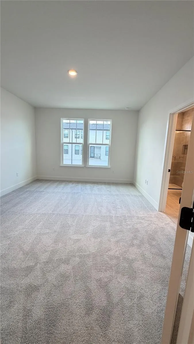 15045 GROVESIDE ROAD Winter Garden, FL 34787