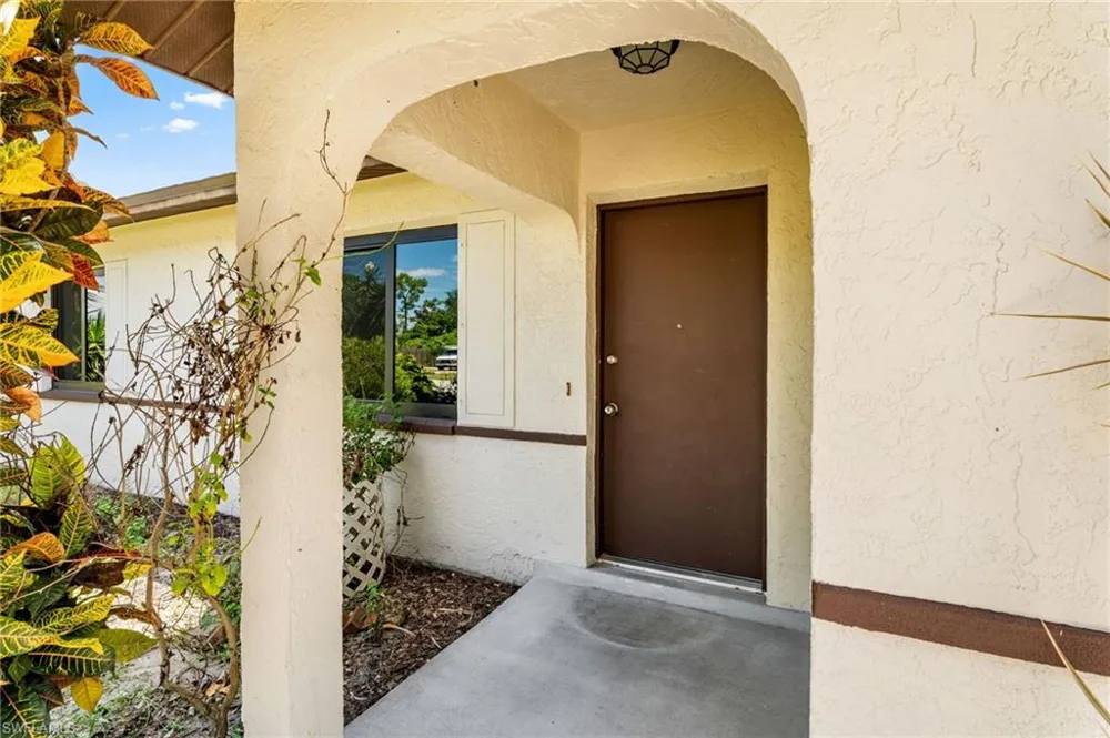 18217 Oriole Road Fort Myers, FL 33967