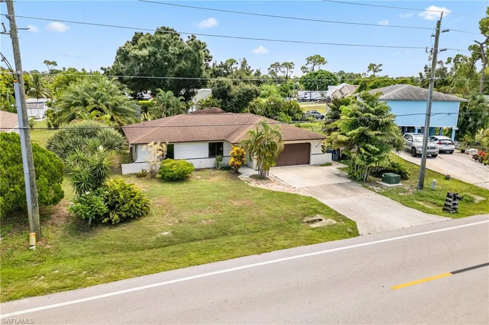 18217 Oriole Road Fort Myers, FL 33967