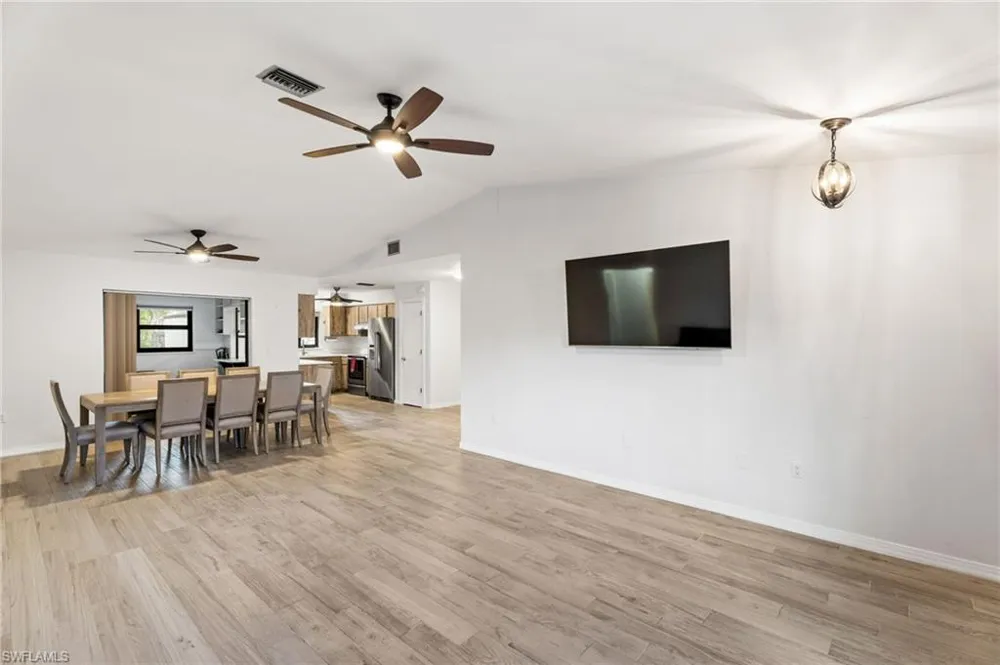 18217 Oriole Road Fort Myers, FL 33967