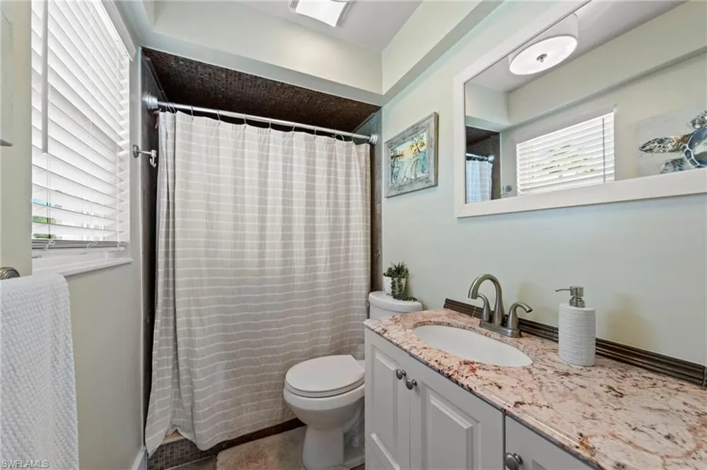 871 Entrada Drive S Fort Myers, FL 33919