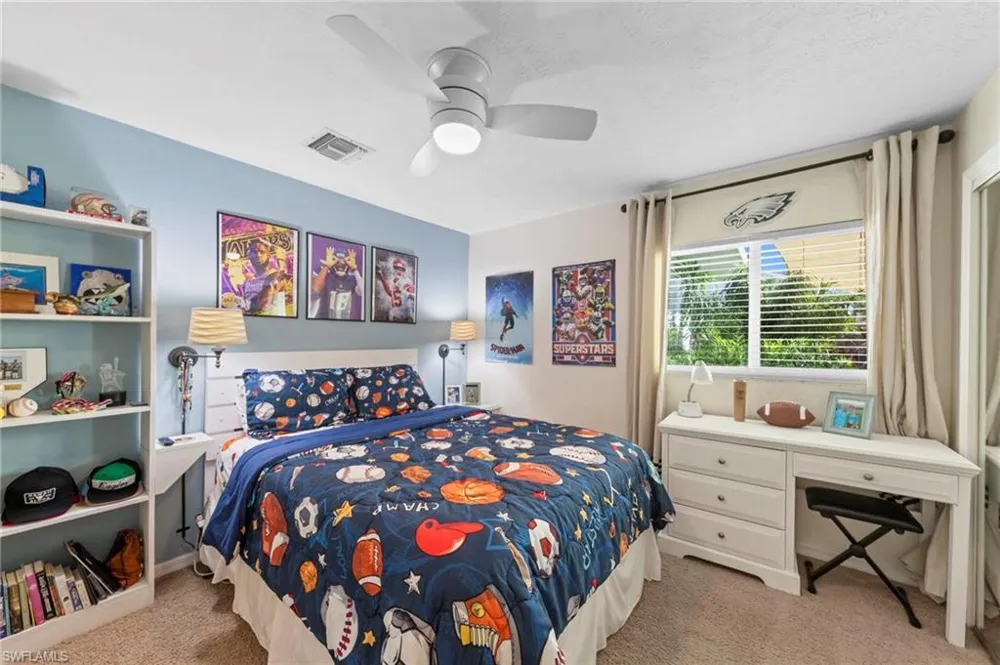 871 Entrada Drive S Fort Myers, FL 33919