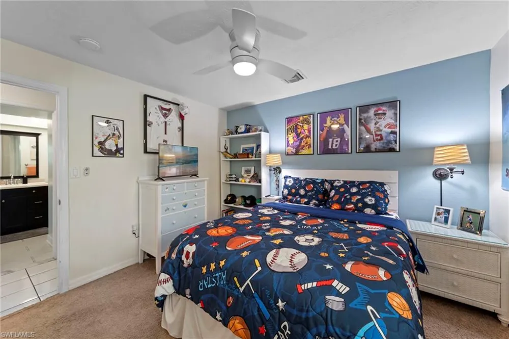 871 Entrada Drive S Fort Myers, FL 33919