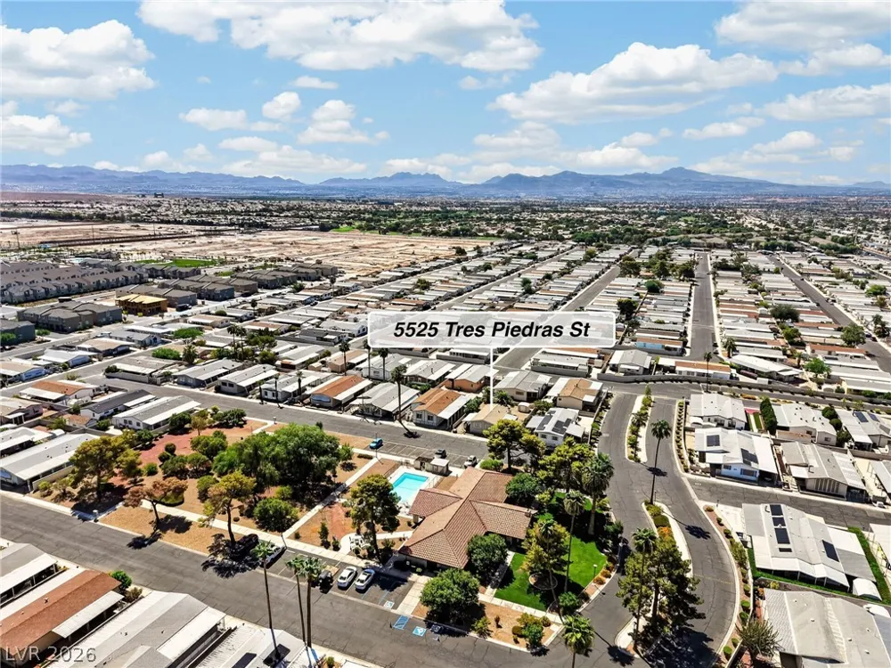 5525 Tres Piedras Road Las Vegas, NV 89122
