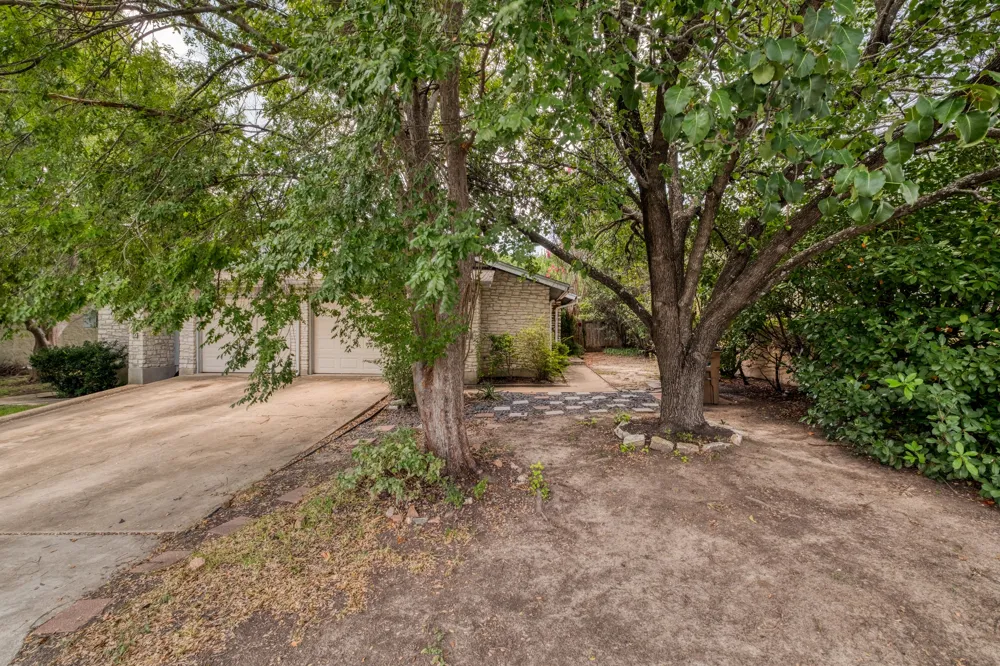 11116 Wandering Way Austin, TX 78754