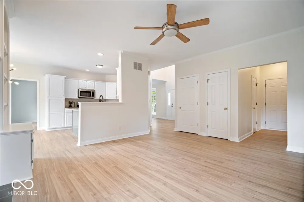 9969 Southwind Drive Indianapolis, IN 46256