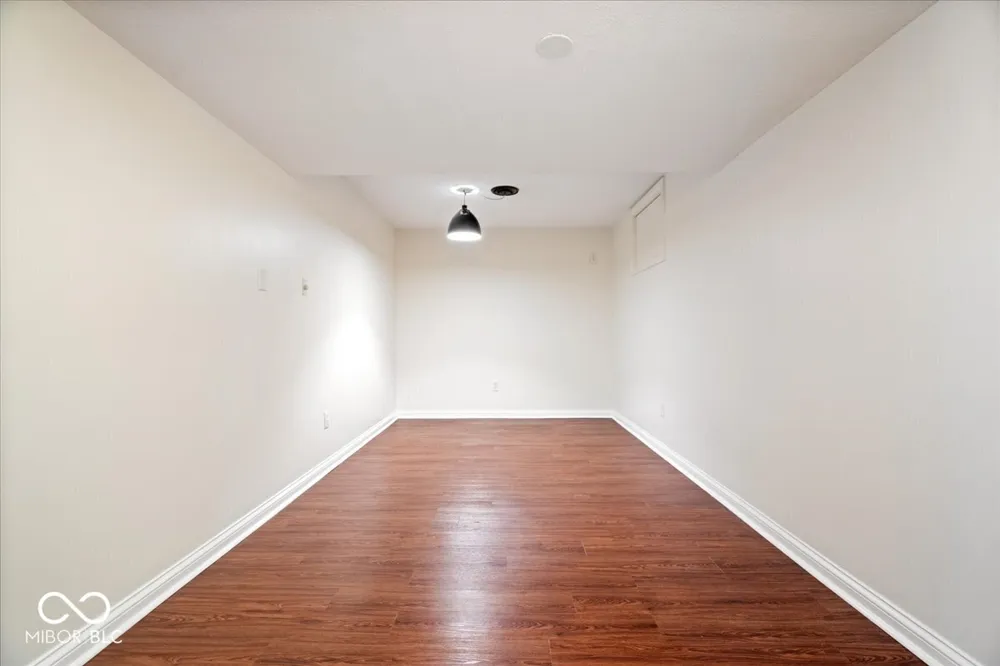 9969 Southwind Drive Indianapolis, IN 46256