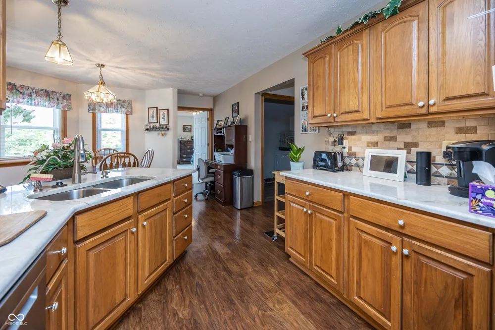 1620 Westfield Court Greenfield, IN 46140