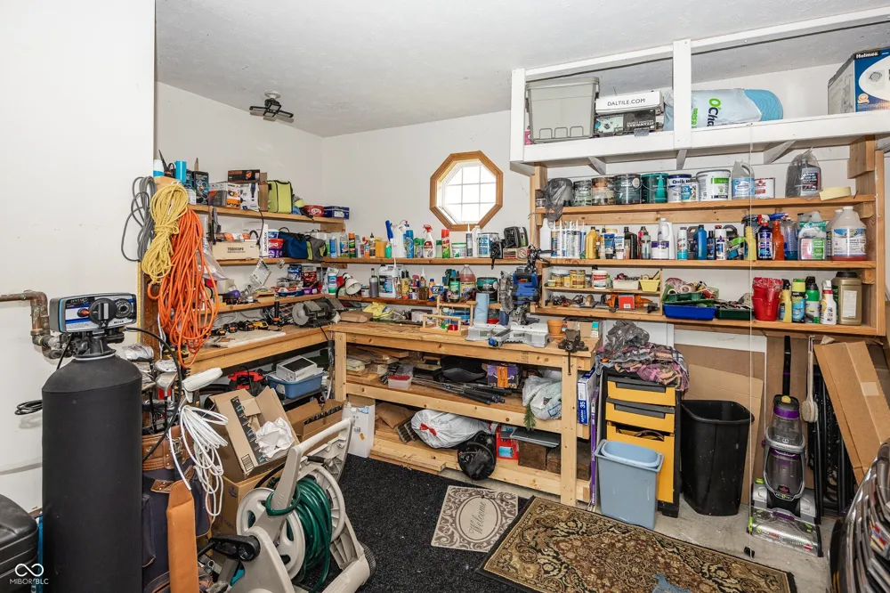 1620 Westfield Court Greenfield, IN 46140