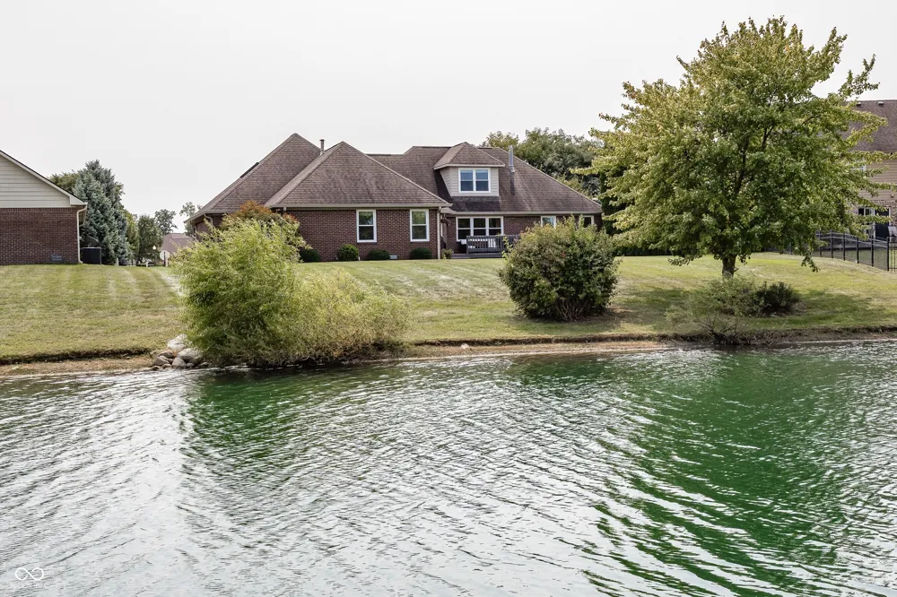 1620 Westfield Court Greenfield, IN 46140