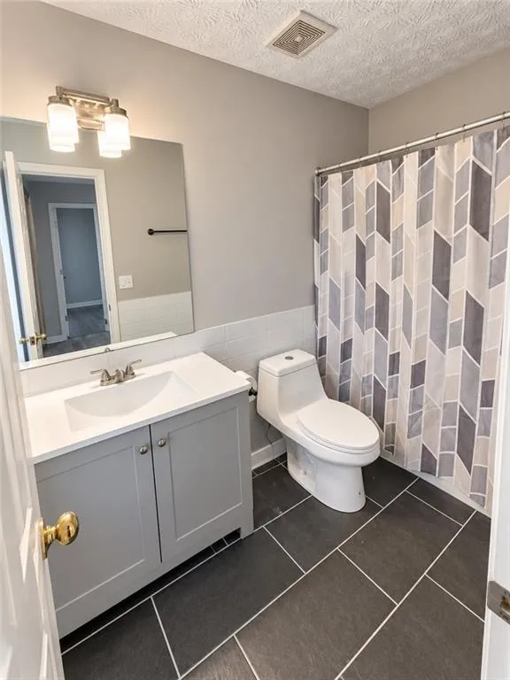 4478 Thorngate Lane Lane Acworth, GA 30101