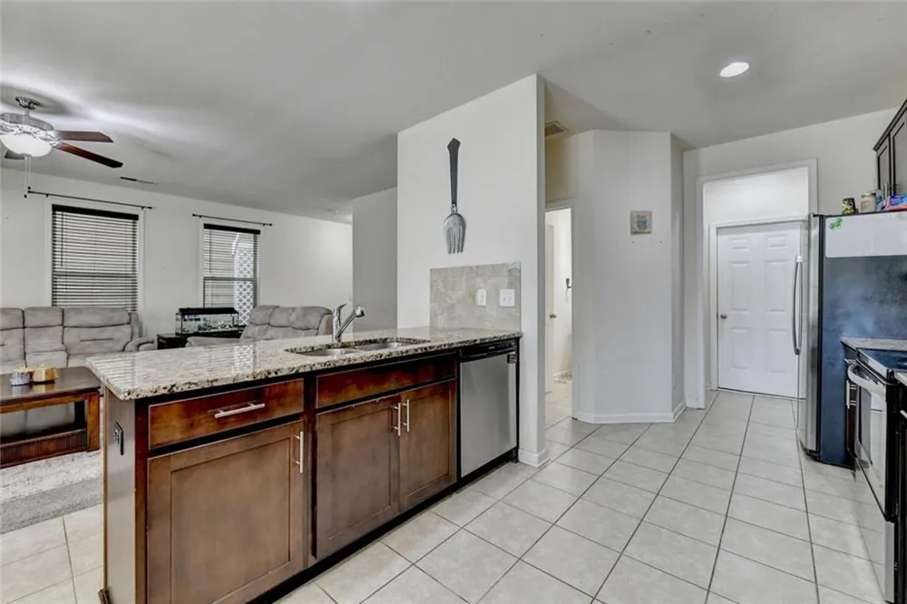 156 Staley Dr Tucker, GA 30084