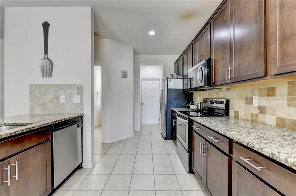 156 Staley Dr Tucker, GA 30084
