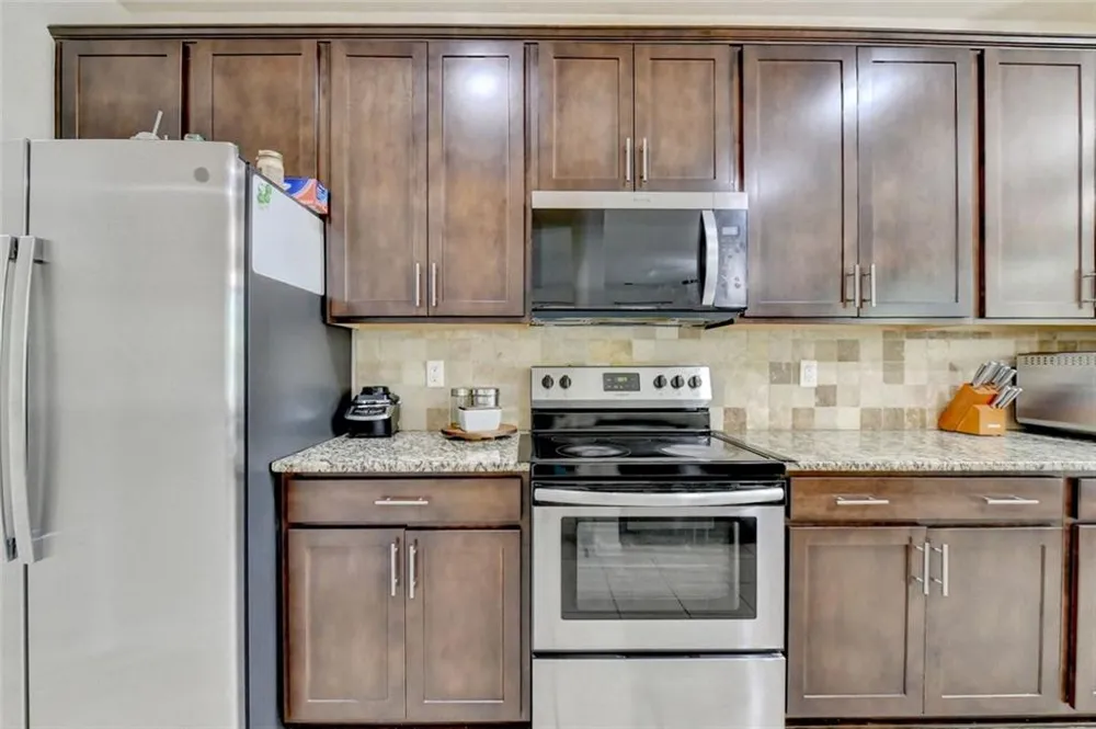156 Staley Dr Tucker, GA 30084