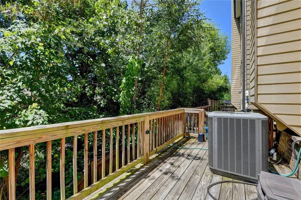 156 Staley Dr Tucker, GA 30084