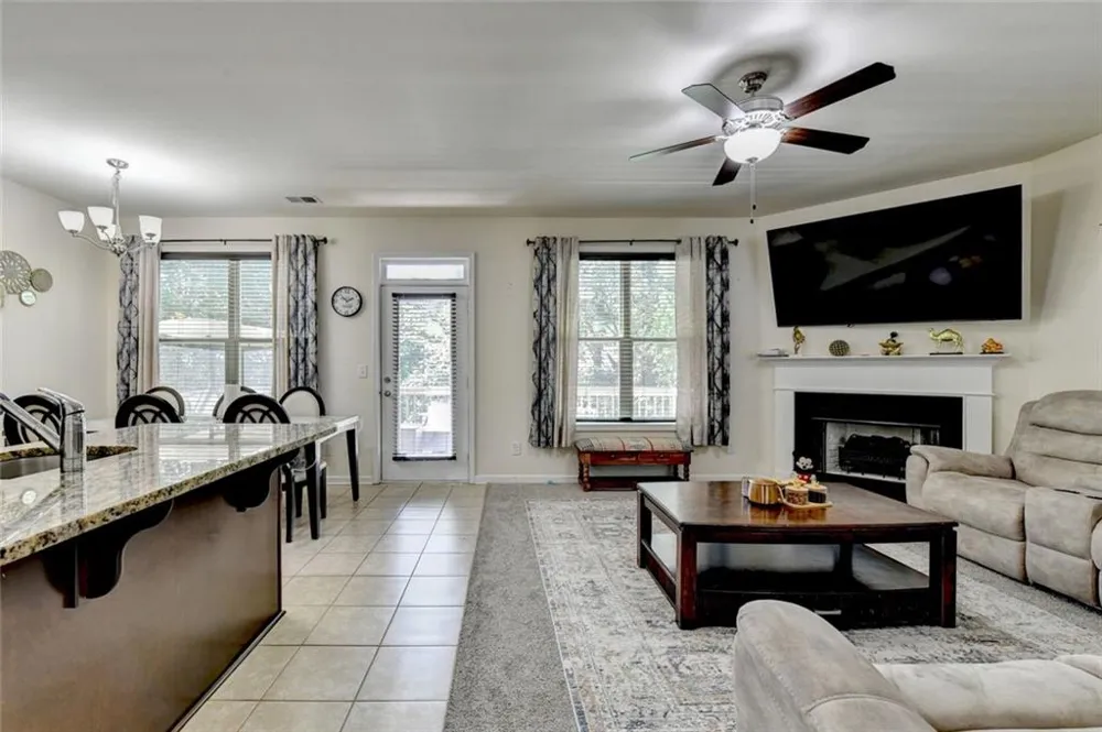 156 Staley Dr Tucker, GA 30084