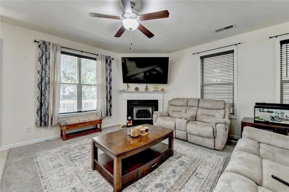 156 Staley Dr Tucker, GA 30084