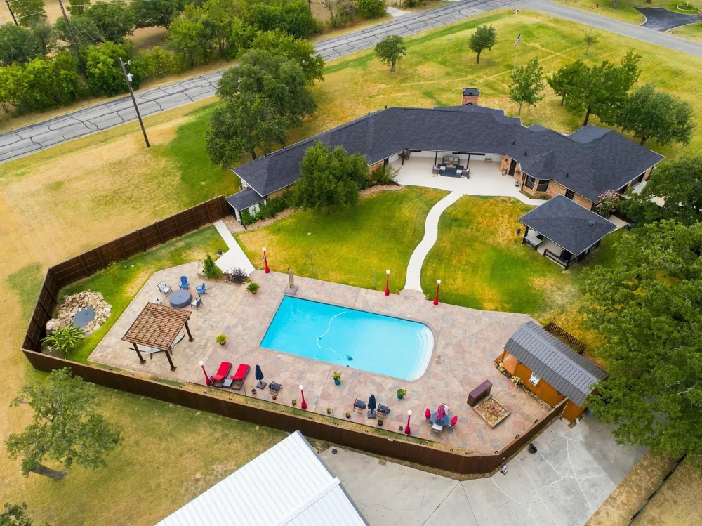 138 Green Oaks Drive Bartonville, TX 76226