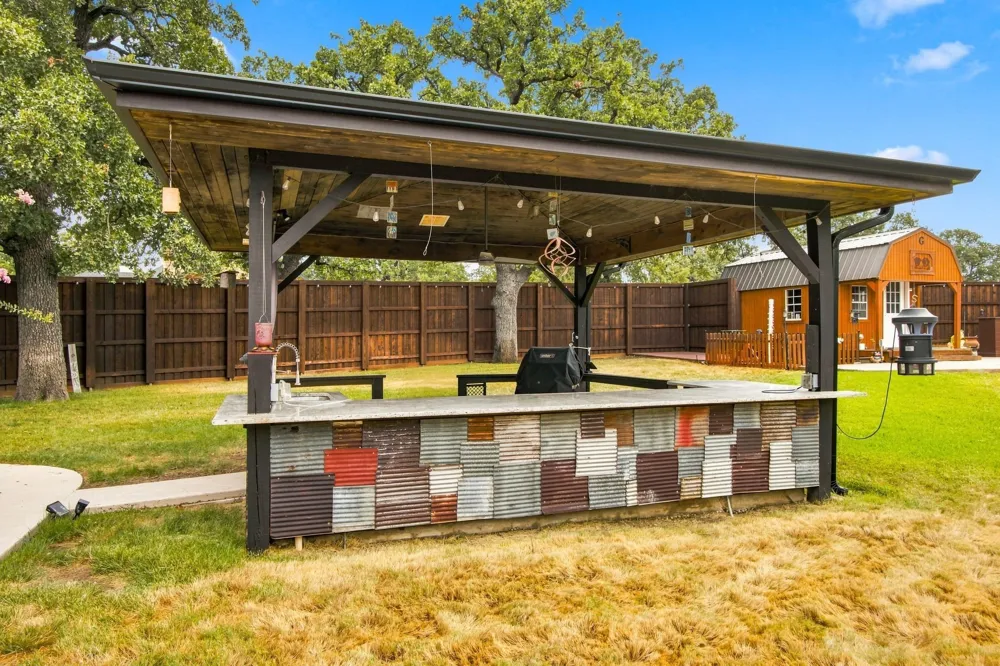 138 Green Oaks Drive Bartonville, TX 76226