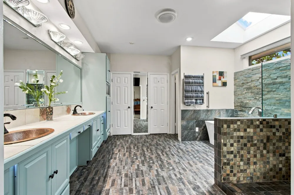 138 Green Oaks Drive Bartonville, TX 76226