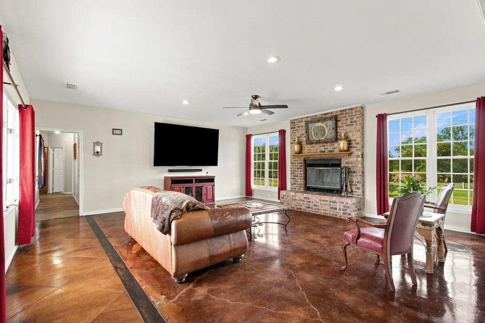 138 Green Oaks Drive Bartonville, TX 76226