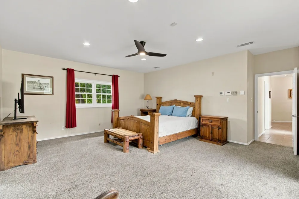 138 Green Oaks Drive Bartonville, TX 76226
