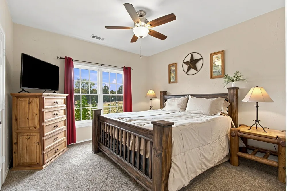 138 Green Oaks Drive Bartonville, TX 76226