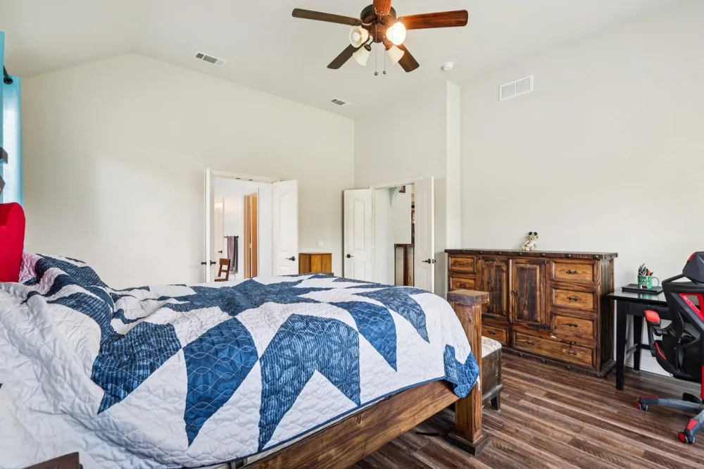 8308 Spitfire Trail Aubrey, TX 76227