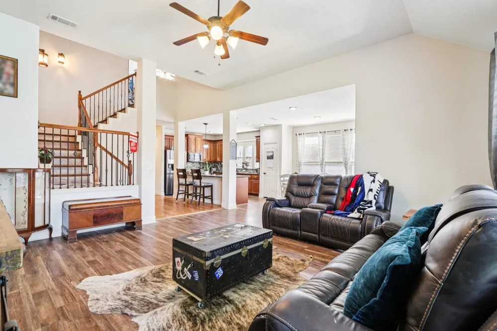 8308 Spitfire Trail Aubrey, TX 76227